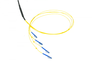 Multipatchcord kabel breakout SM 24j zakończony obustronnie złączami E2000/PC 10m